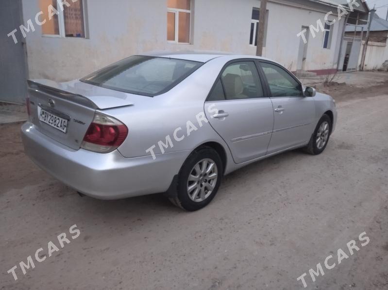 Toyota Camry 2003 - 160 000 TMT - Ёлётен - img 10