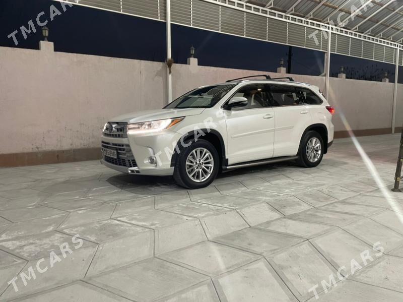 Toyota Highlander 2018 - 450 000 TMT - Ашхабад - img 7