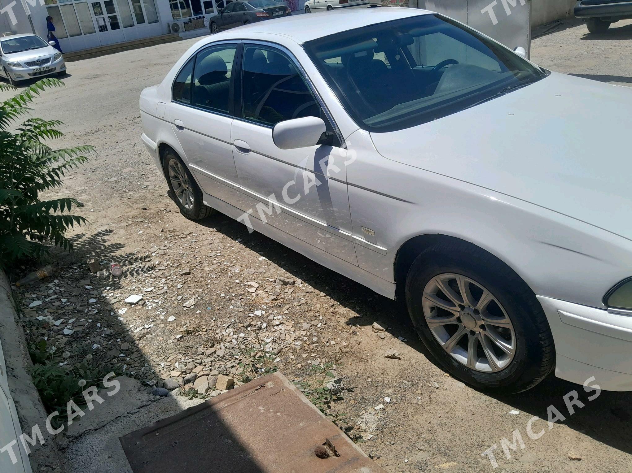 BMW 525 1999 - 80 000 TMT - Mary - img 2