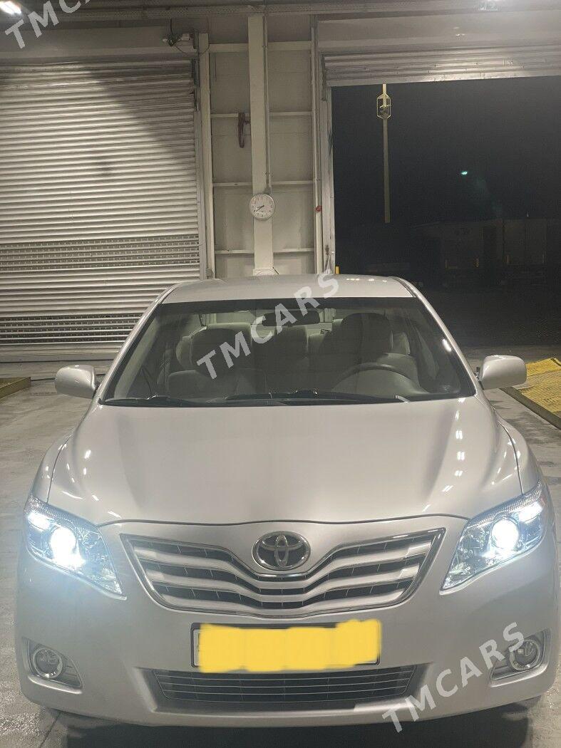 Toyota Camry 2010 - 210 000 TMT - Гёкдепе - img 2