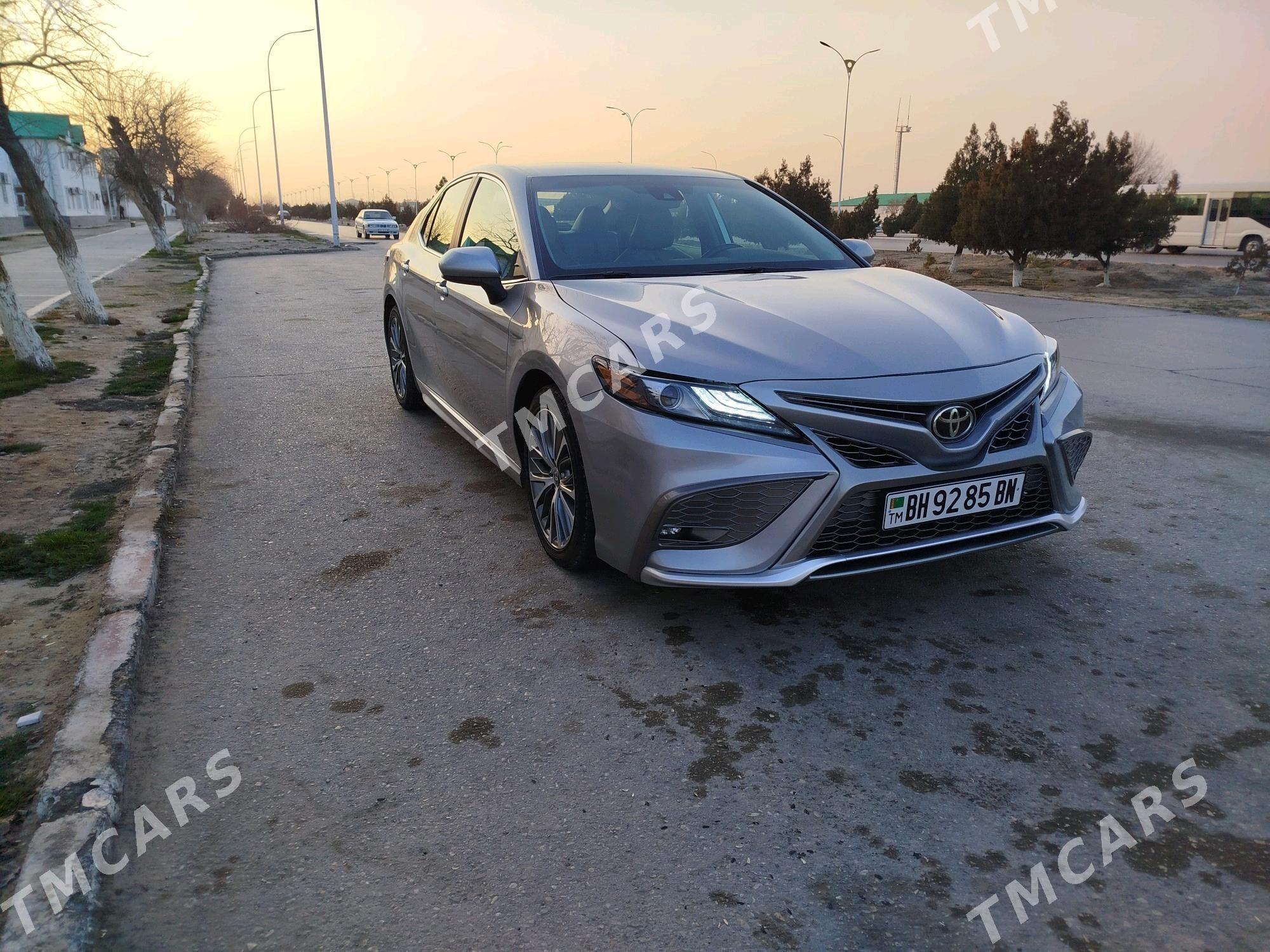 Toyota Camry 2020 - 295 000 TMT - Балканабат - img 4