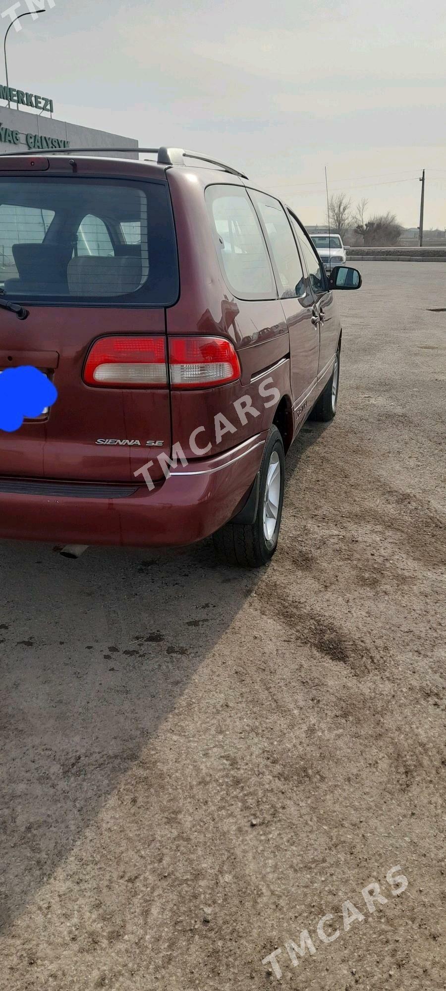 Toyota Sienna 2002 - 150 000 TMT - Şabat etr. - img 2