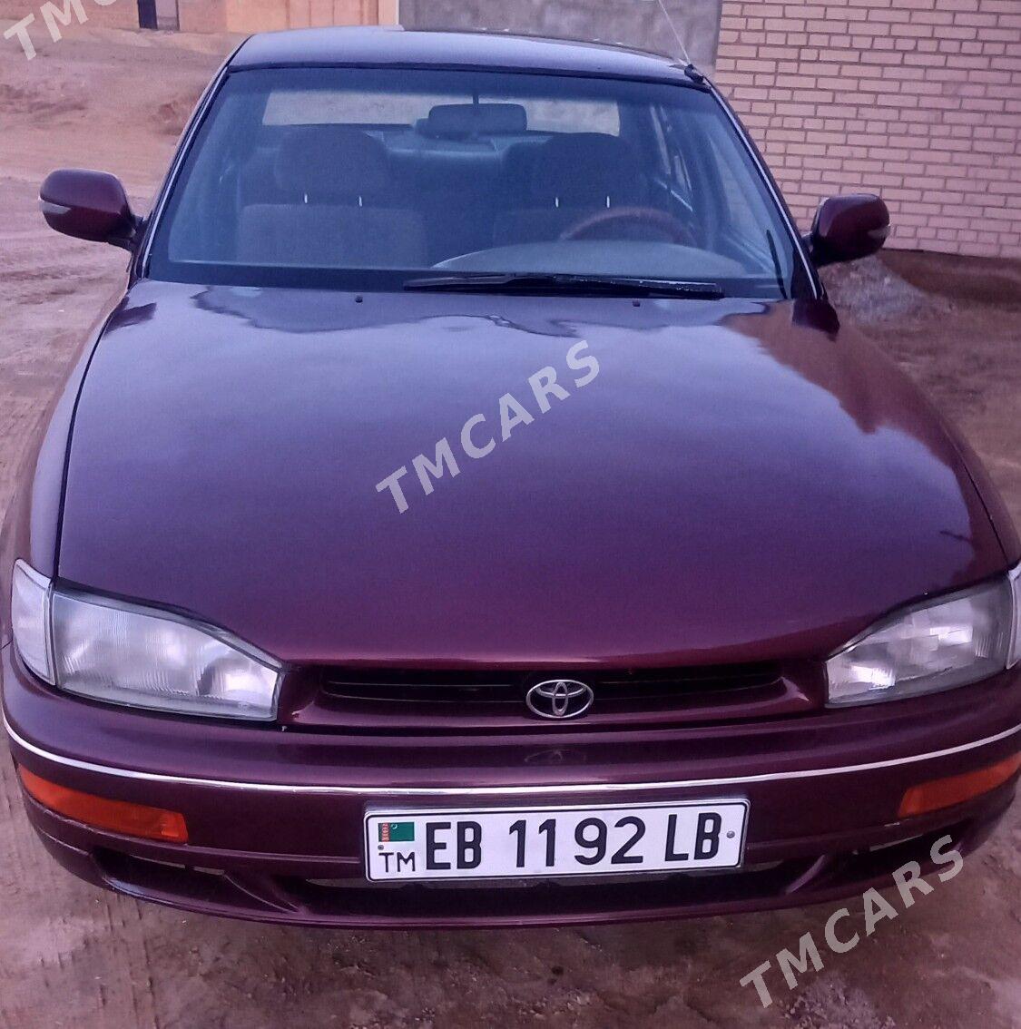 Toyota Camry 1992 - 70 000 TMT - Darganata - img 2