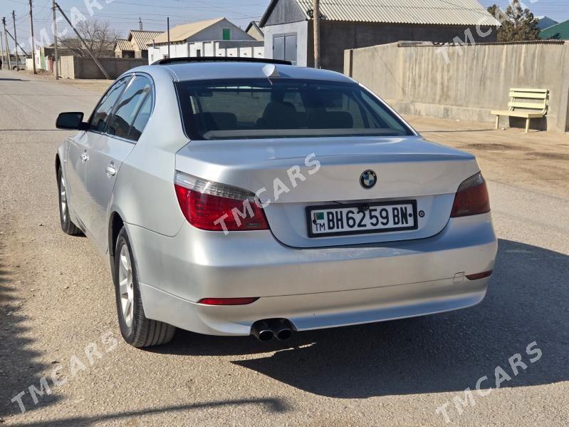 BMW E60 2003 - 124 000 TMT - Гумдаг - img 3