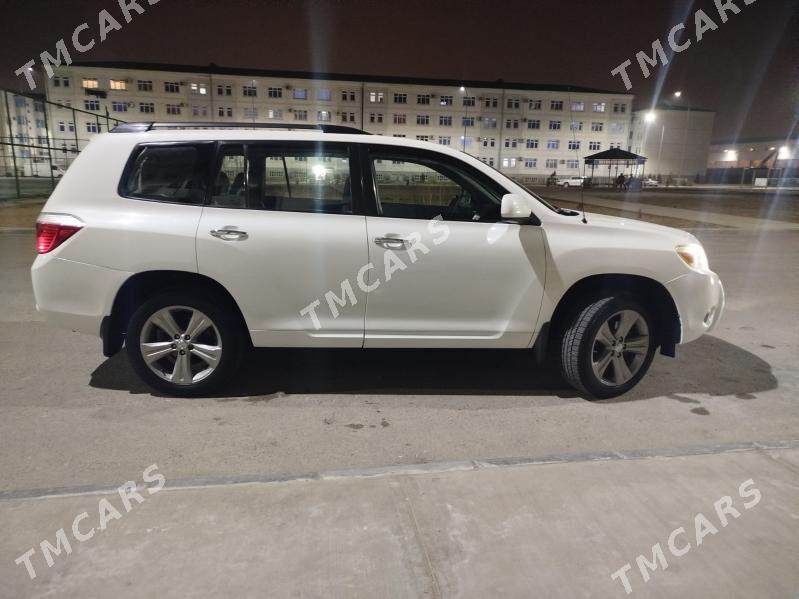 Toyota Highlander 2010 - 280 000 TMT - Aşgabat - img 2