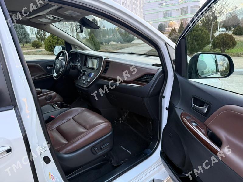 Toyota Sienna 2018 - 620 000 TMT - Aşgabat - img 10