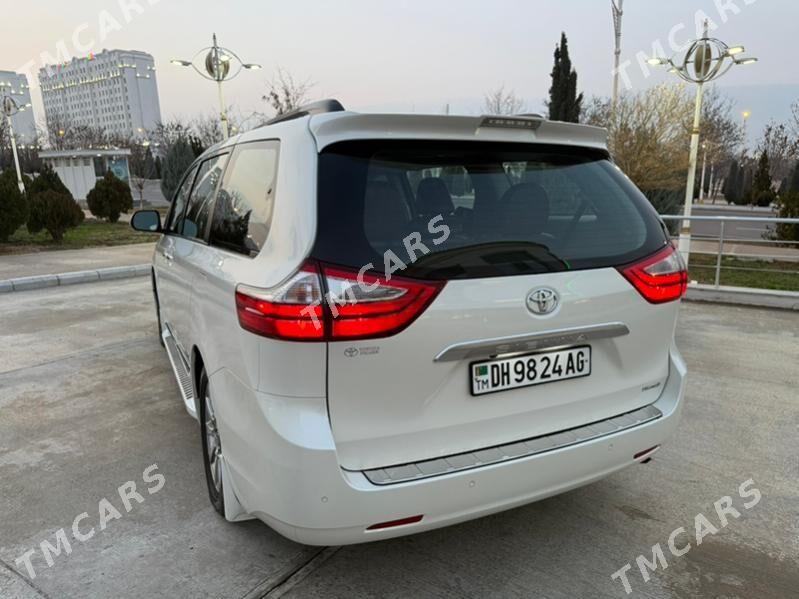 Toyota Sienna 2018 - 620 000 TMT - Aşgabat - img 6