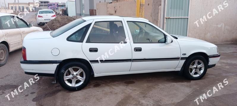 Opel Vectra 1992 - 30 000 TMT - Mary - img 3