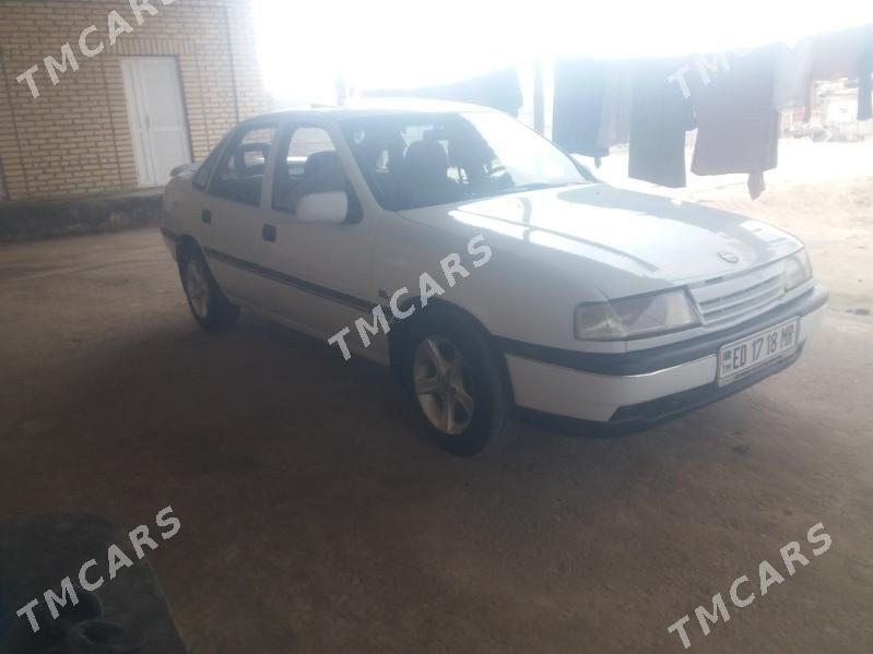 Opel Vectra 1992 - 30 000 TMT - Mary - img 3