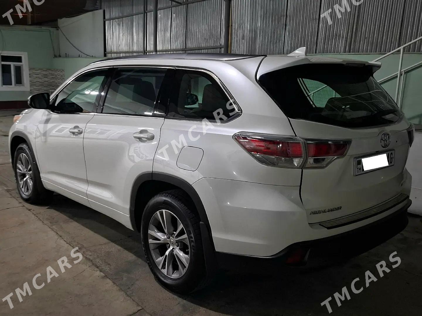 Toyota Highlander 2015 - 410 000 TMT - Aşgabat - img 8