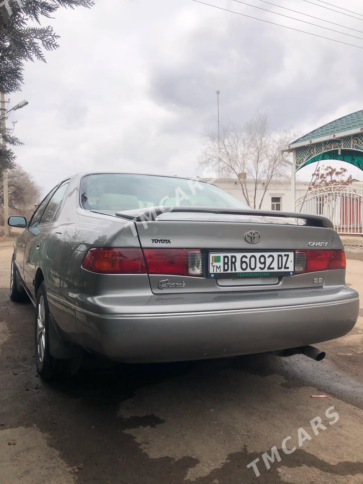 Toyota Camry 2001 - 125 000 TMT - Daşoguz - img 5