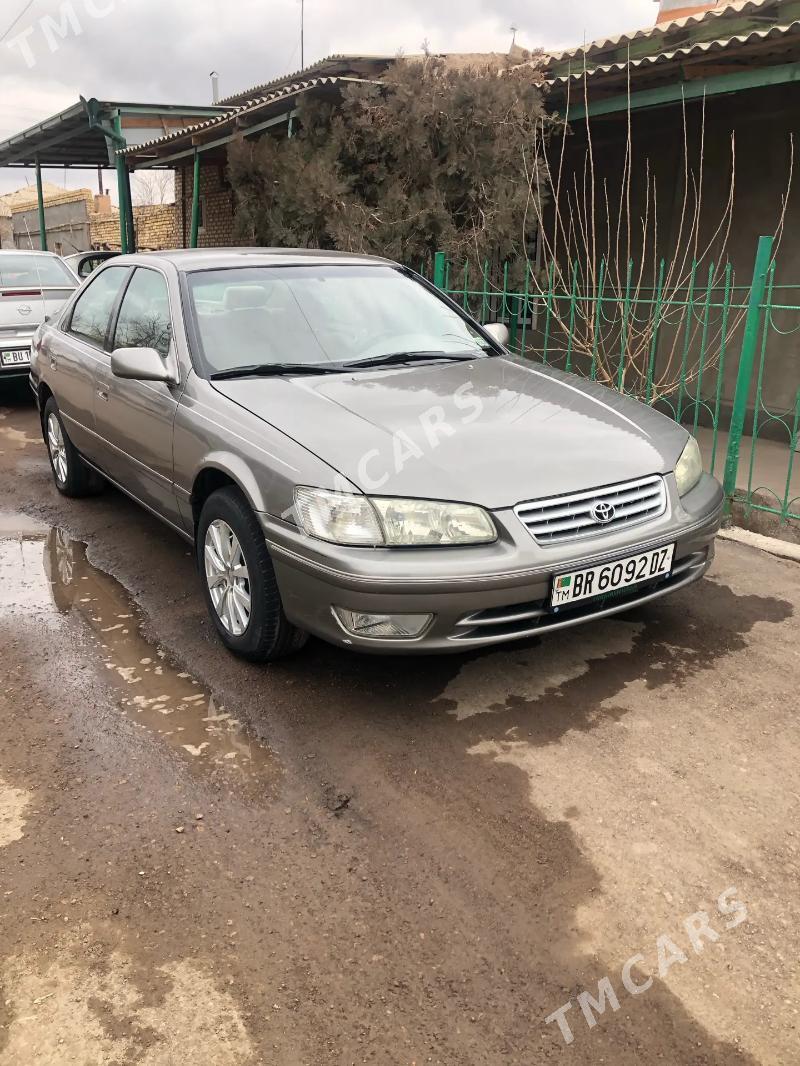 Toyota Camry 2001 - 125 000 TMT - Daşoguz - img 8