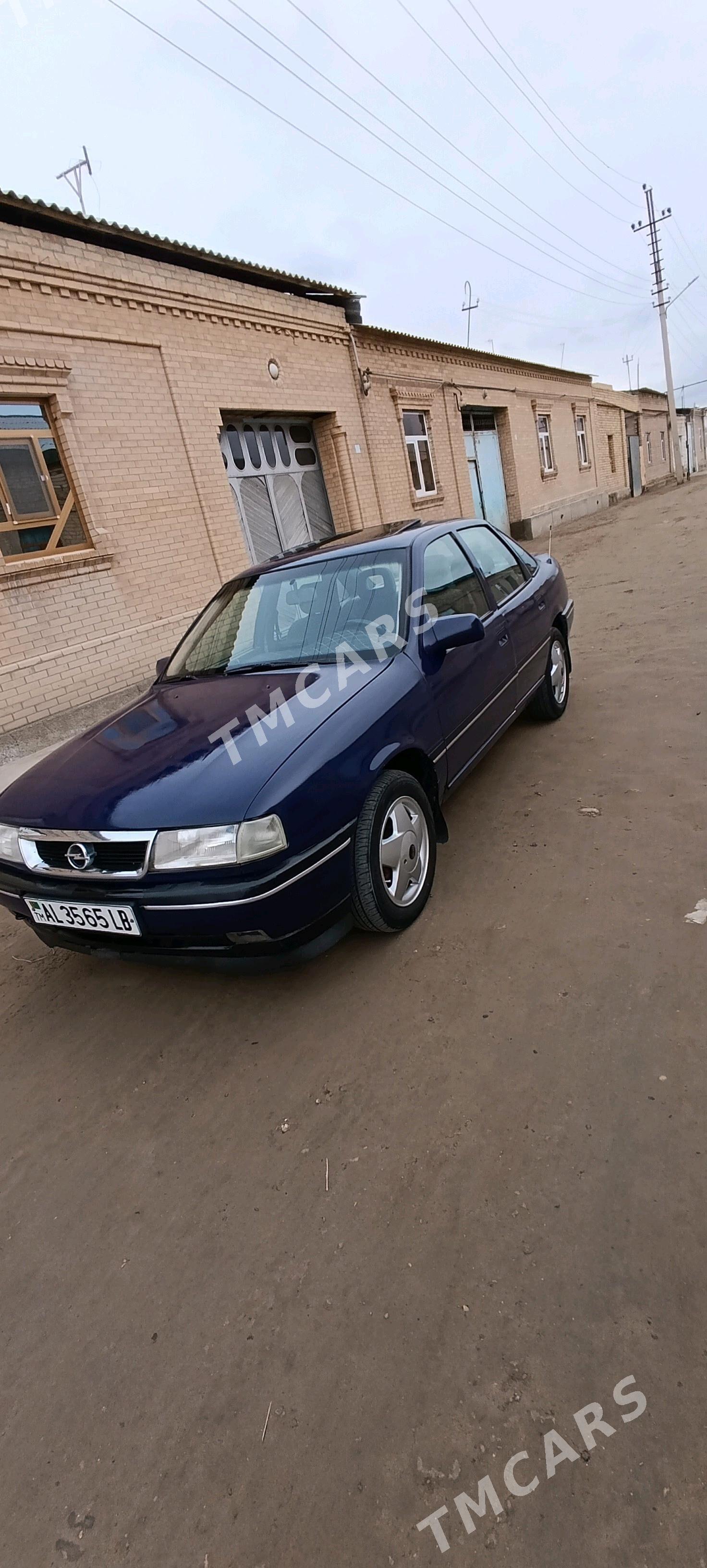 Opel Vectra 1992 - 38 000 TMT - Фарап - img 2