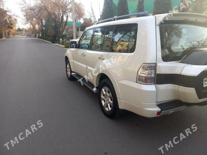 Mitsubishi Pajero 2015 - 305 000 TMT - Aşgabat - img 2