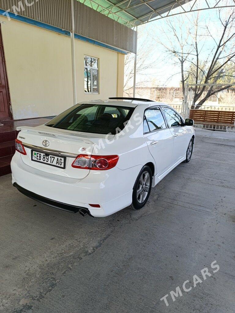 Toyota Corolla 2011 - 175 000 TMT - Büzmeýin - img 8