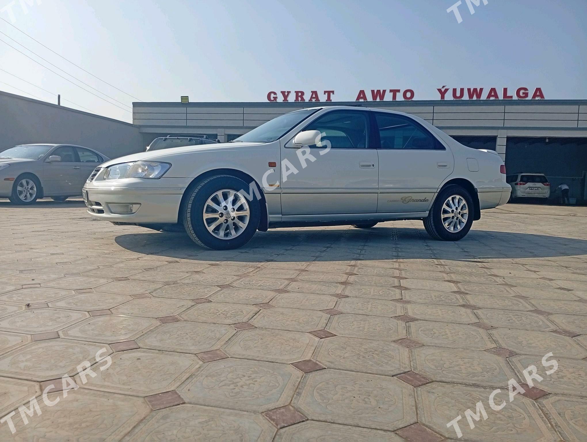 Toyota Camry 2000 - 190 000 TMT - Мары - img 6