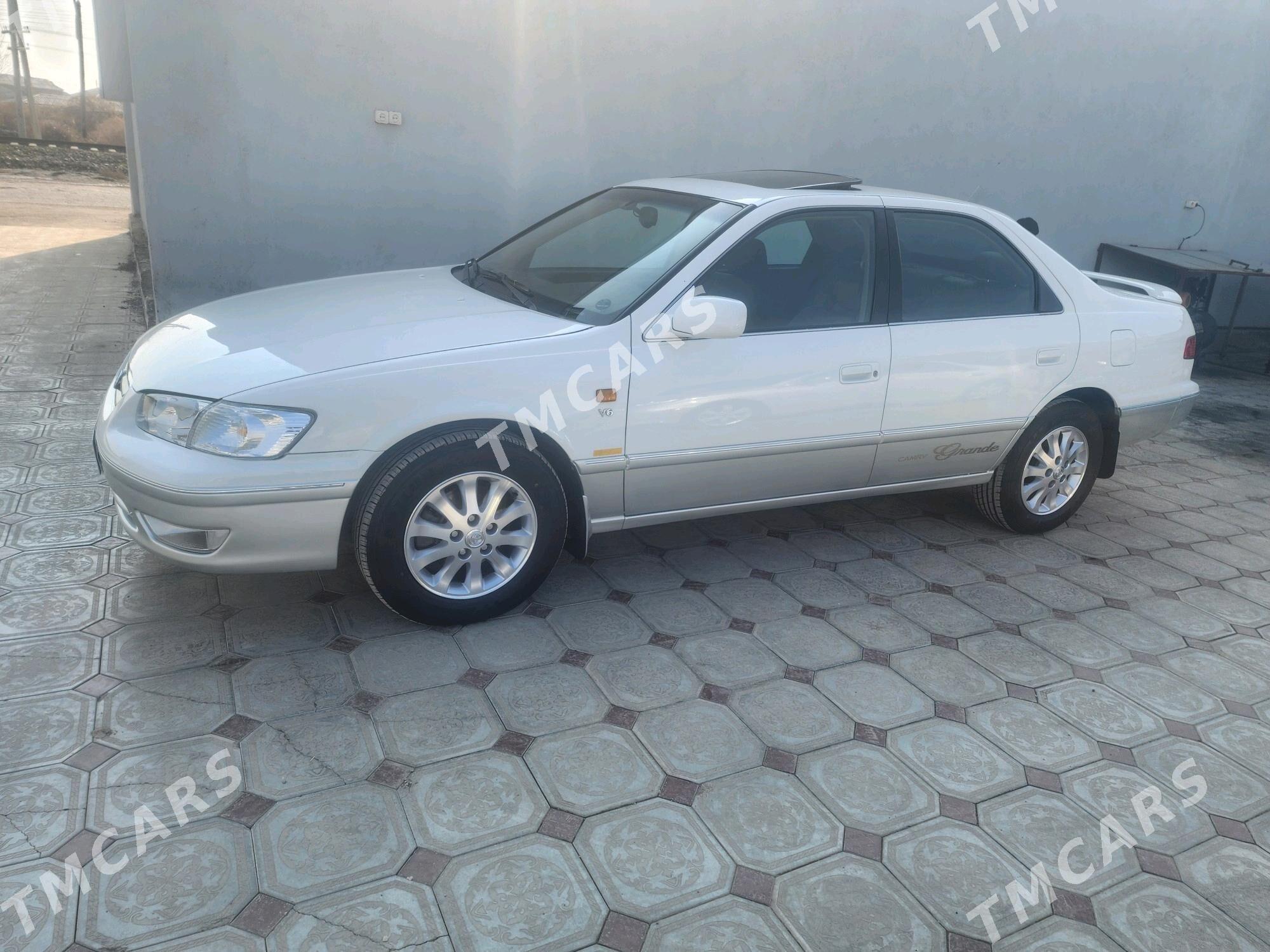 Toyota Camry 2000 - 190 000 TMT - Мары - img 10