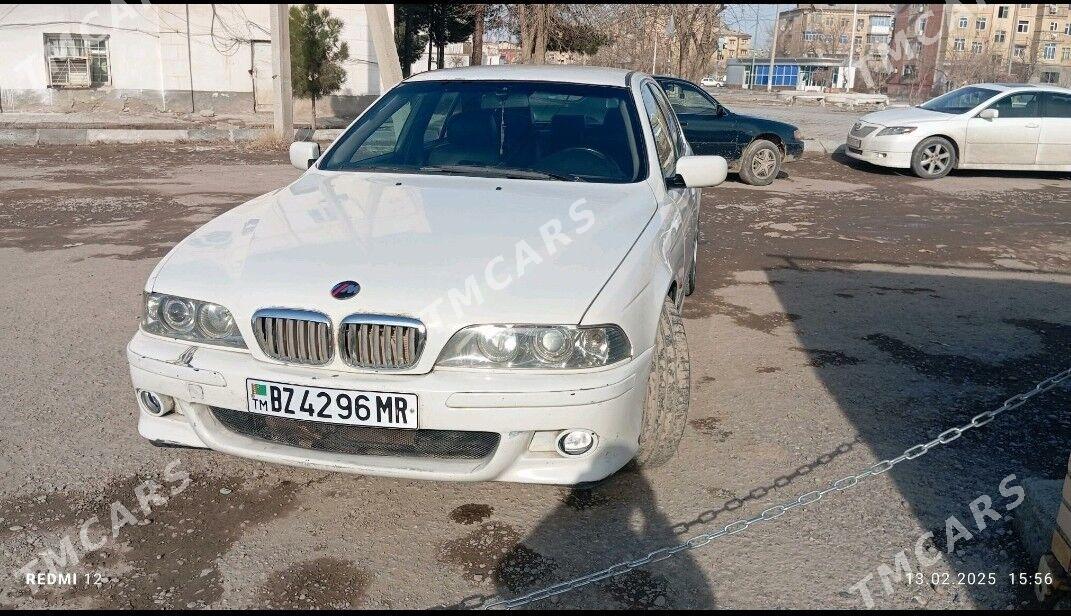 BMW E39 2001 - 75 000 TMT - Мары - img 3