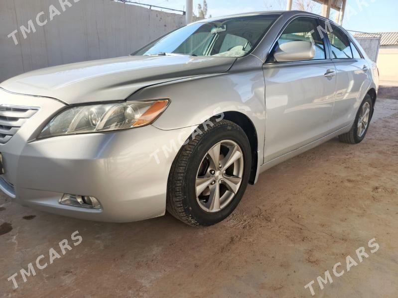 Toyota Camry 2007 - 136 000 TMT - Мары - img 2