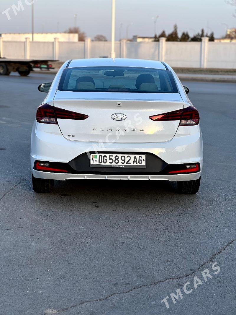 Hyundai Elantra 2020 - 185 000 TMT - Кëши - img 2