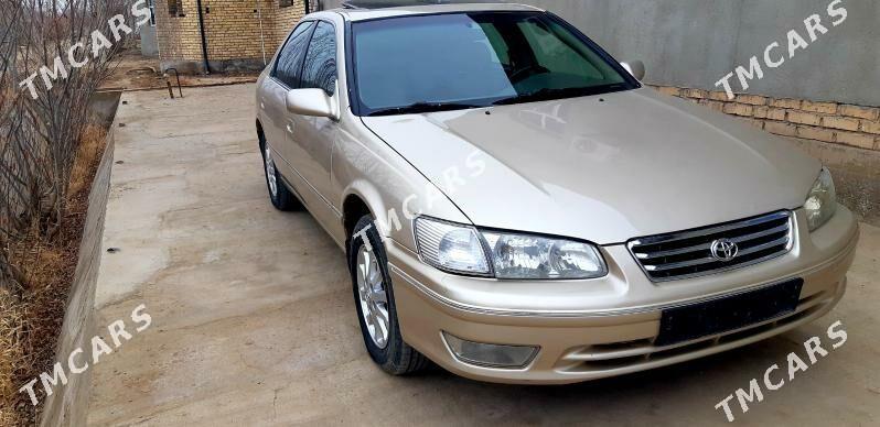 Toyota Camry 2001 - 138 000 TMT - Köneürgenç - img 10