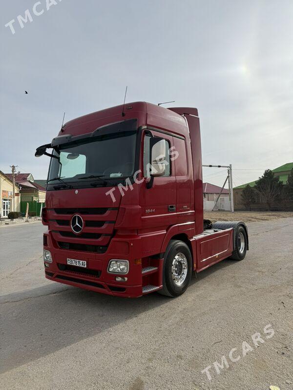 Mercedes-Benz ACTROS 3331 2010 - 790 000 TMT - Aşgabat - img 3