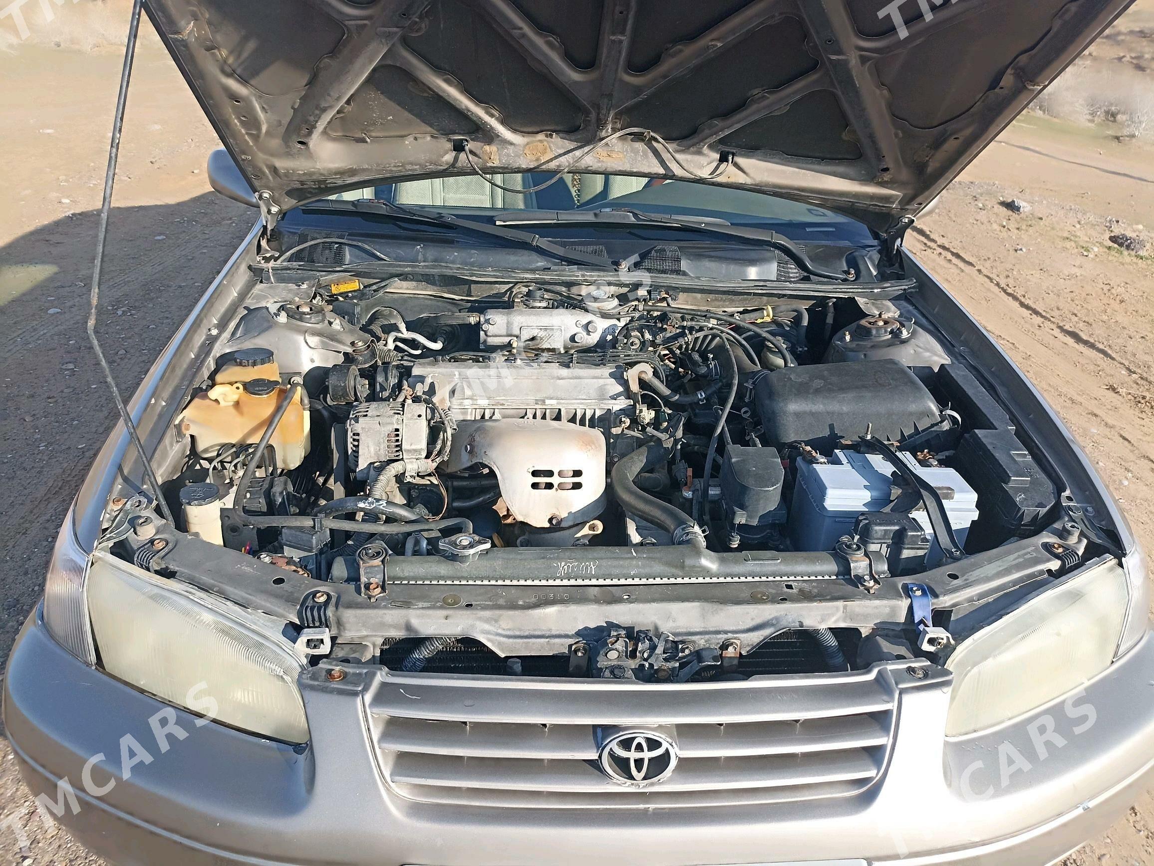 Toyota Camry 1999 - 104 000 TMT - Ёлётен - img 6