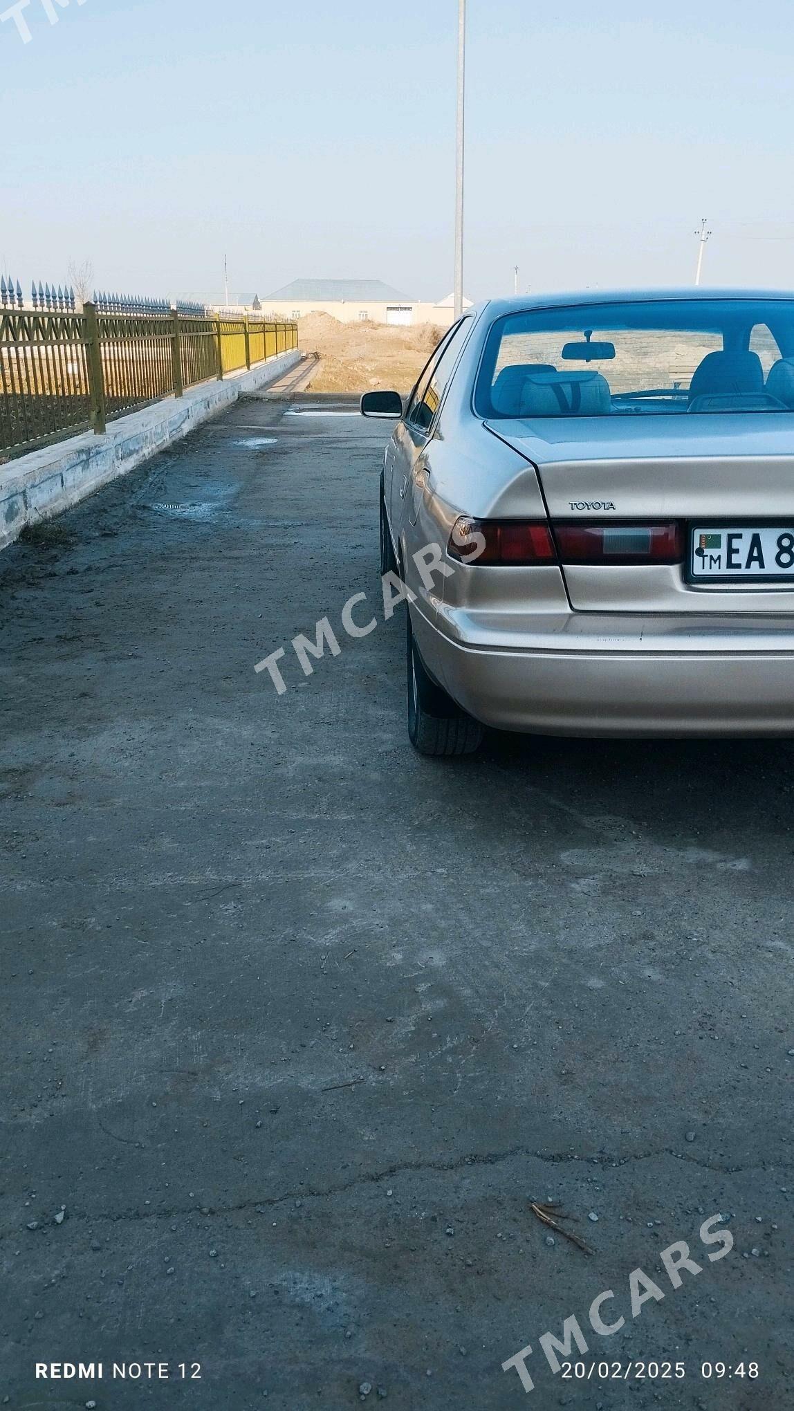 Toyota Camry 1999 - 120 000 TMT - Халач - img 5