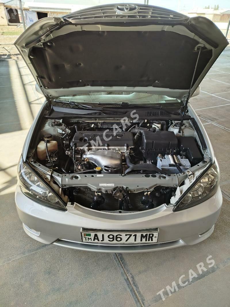 Toyota Camry 2005 - 145 000 TMT - Байрамали - img 4