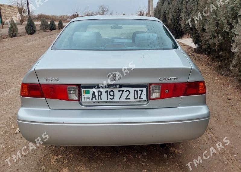 Toyota Camry 2001 - 140 000 TMT - Шабатский этрап - img 2