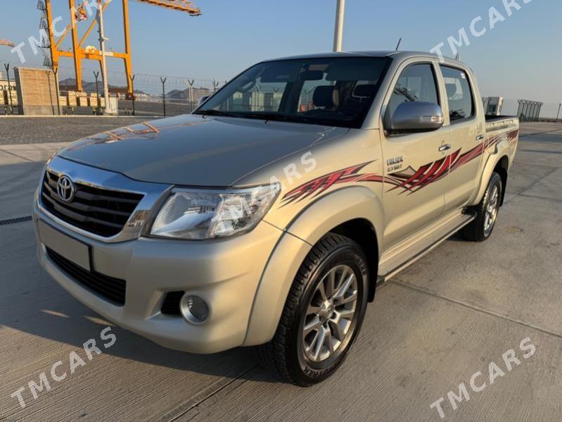 Toyota Hilux 2014 - 500 000 TMT - Türkmenbaşy - img 3