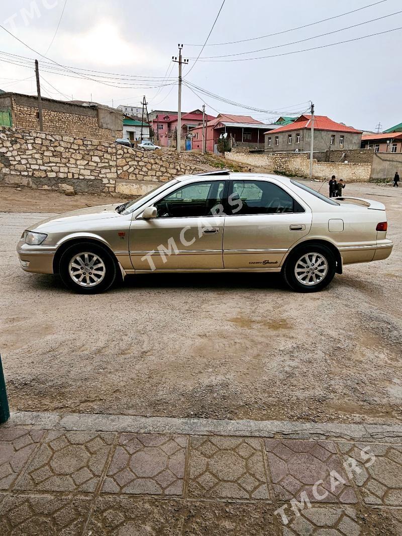 Toyota Camry 2000 - 150 000 TMT - Туркменбаши - img 2