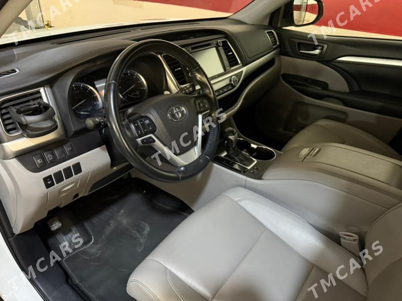 Toyota Highlander 2019 - 484 000 TMT - Ашхабад - img 4