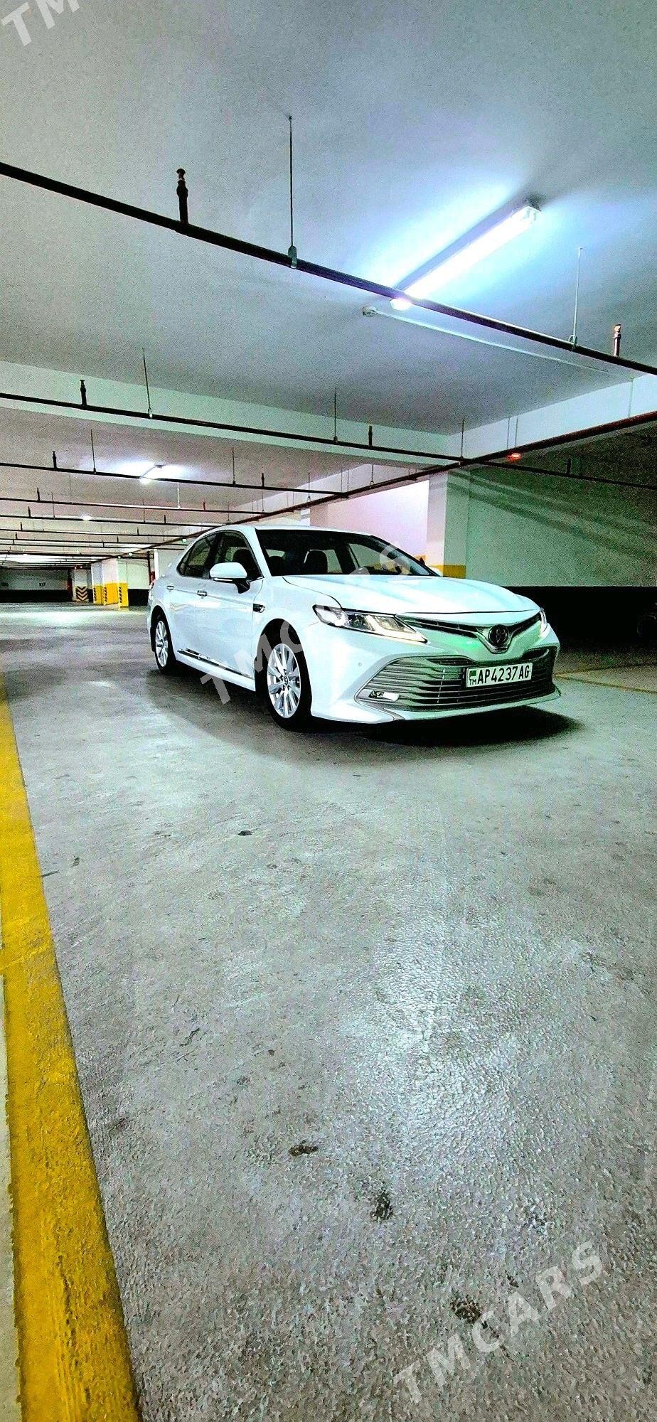 Toyota Camry 2019 - 300 000 TMT - Aşgabat - img 6