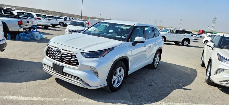 Toyota Highlander 2022 - 540 000 TMT - Aşgabat - img 3