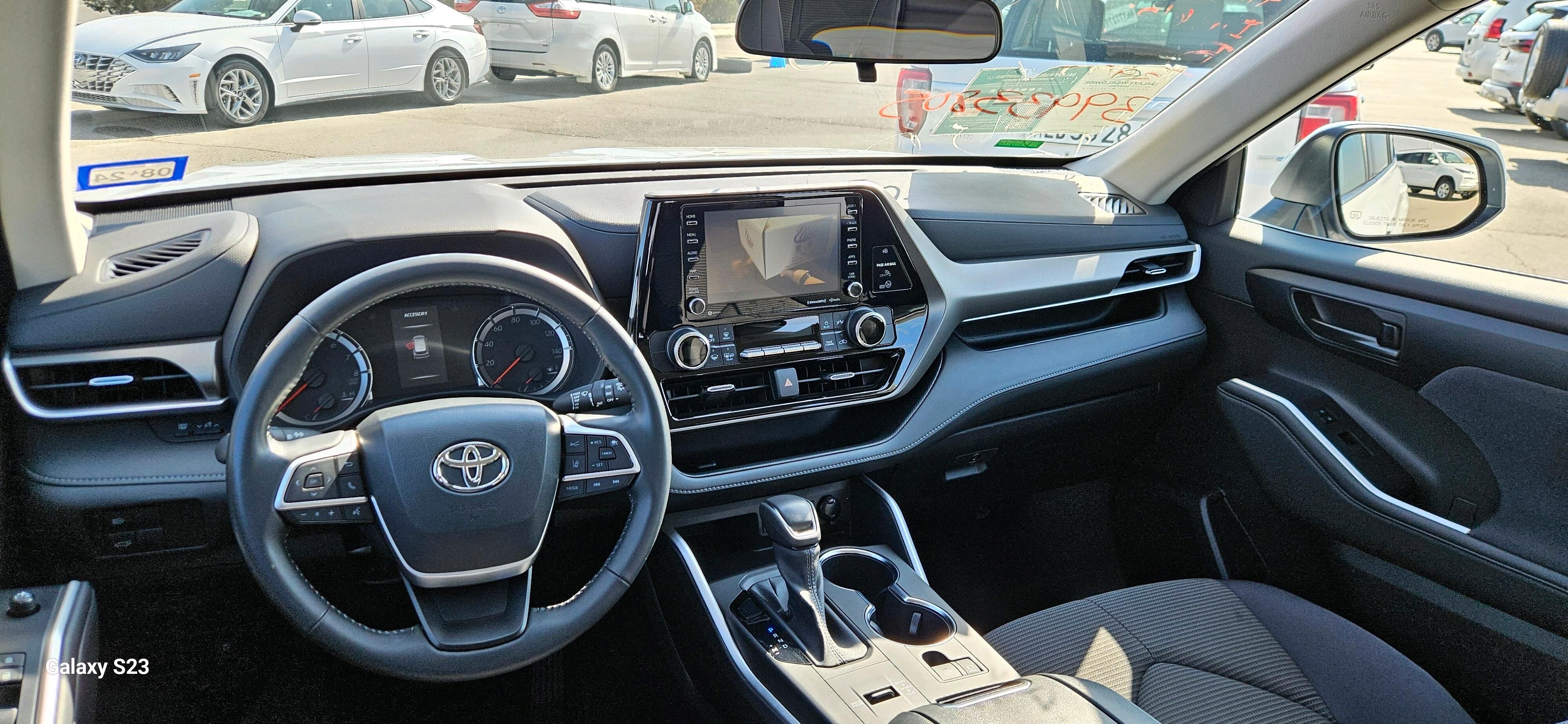 Toyota Highlander 2022 - 540 000 TMT - Aşgabat - img 10