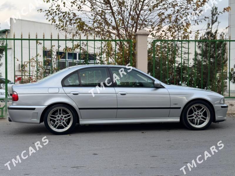 BMW E39 2002 - 155 000 TMT - Туркменбаши - img 3