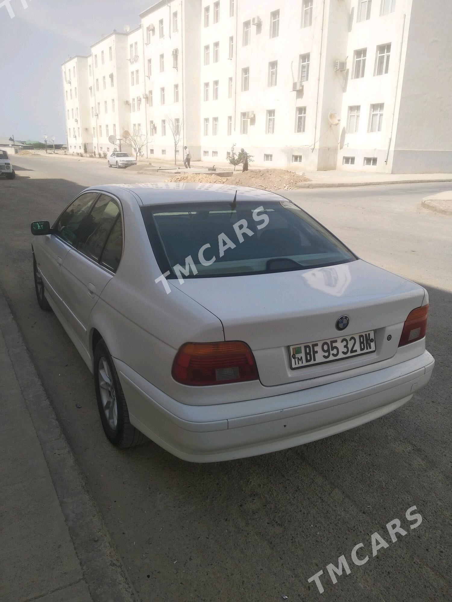 BMW E39 2001 - 70 000 TMT - Туркменбаши - img 2