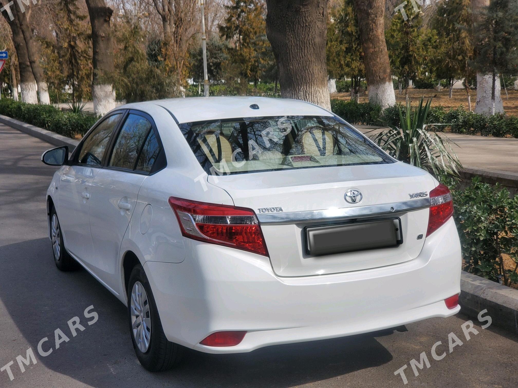 Toyota Yaris 2014 - 170 000 TMT - Ашхабад - img 2