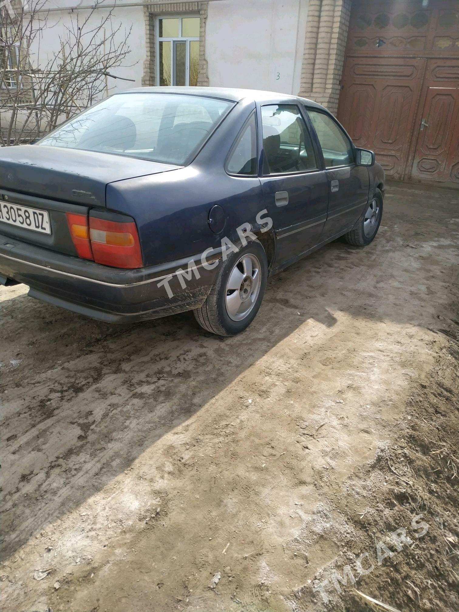 Opel Vectra 1992 - 35 000 TMT - Şabat etr. - img 3