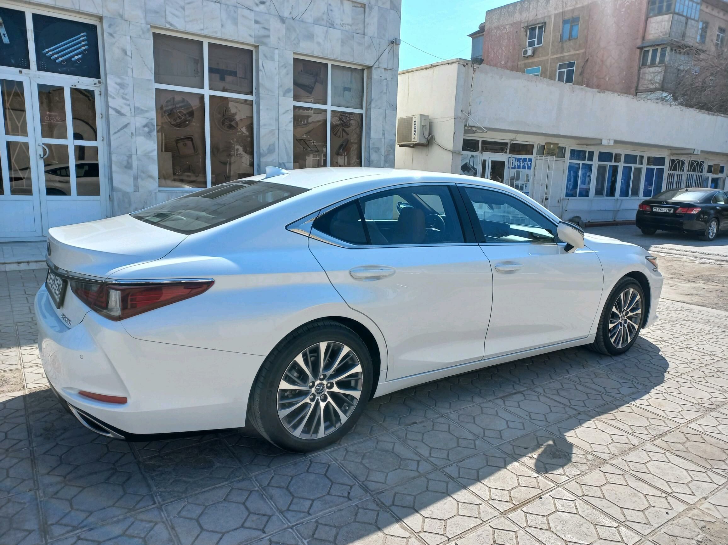 Lexus ES 350 2022 - 790 000 TMT - Mary - img 6