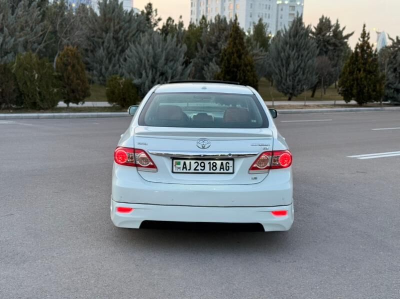 Toyota Corolla 2013 - 180 000 TMT - Ашхабад - img 5