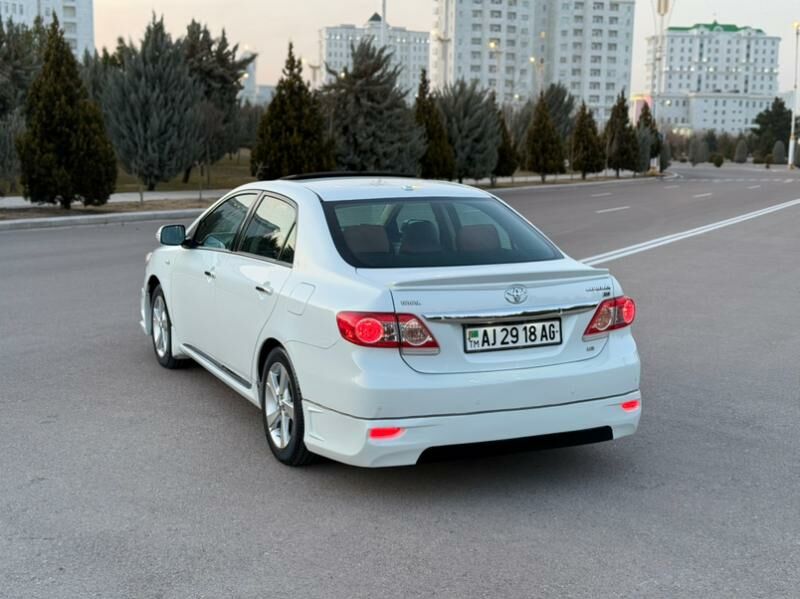 Toyota Corolla 2013 - 180 000 TMT - Ашхабад - img 4