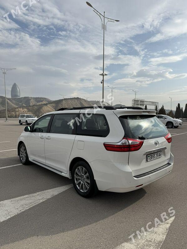 Toyota Sienna 2017 - 490 000 TMT - Ашхабад - img 2