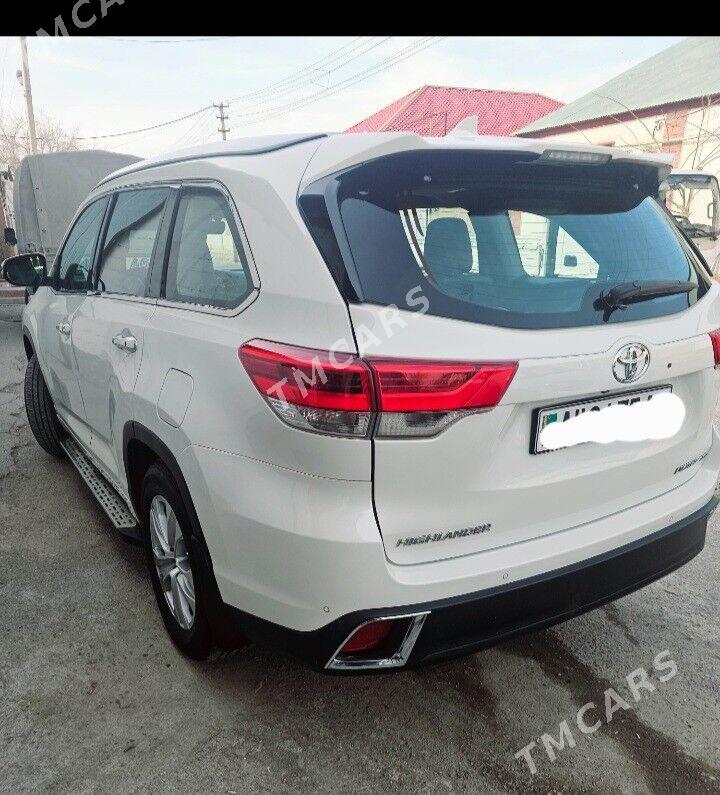 Toyota Highlander 2017 - 545 000 TMT - Aşgabat - img 4