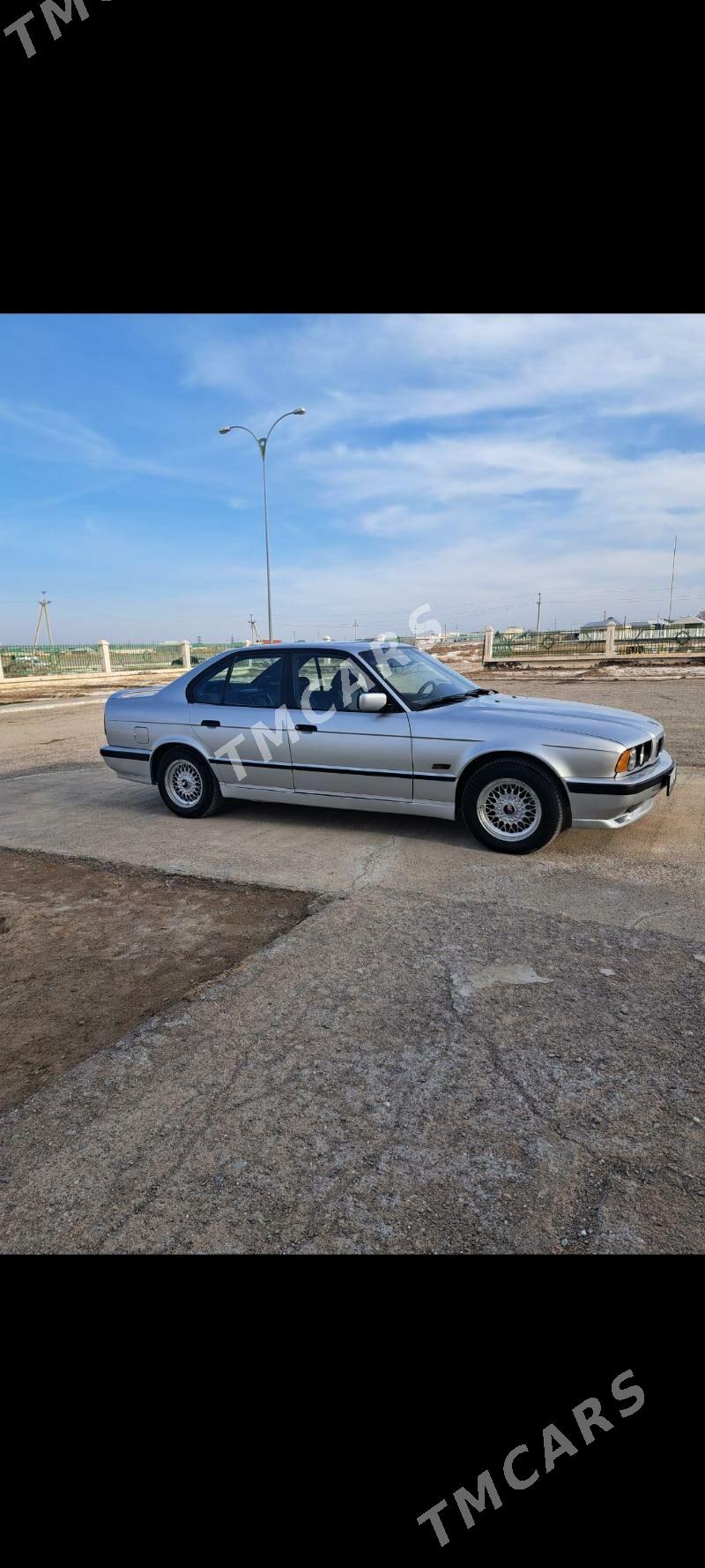 BMW 525 1995 - 76 000 TMT - Baýramaly - img 2