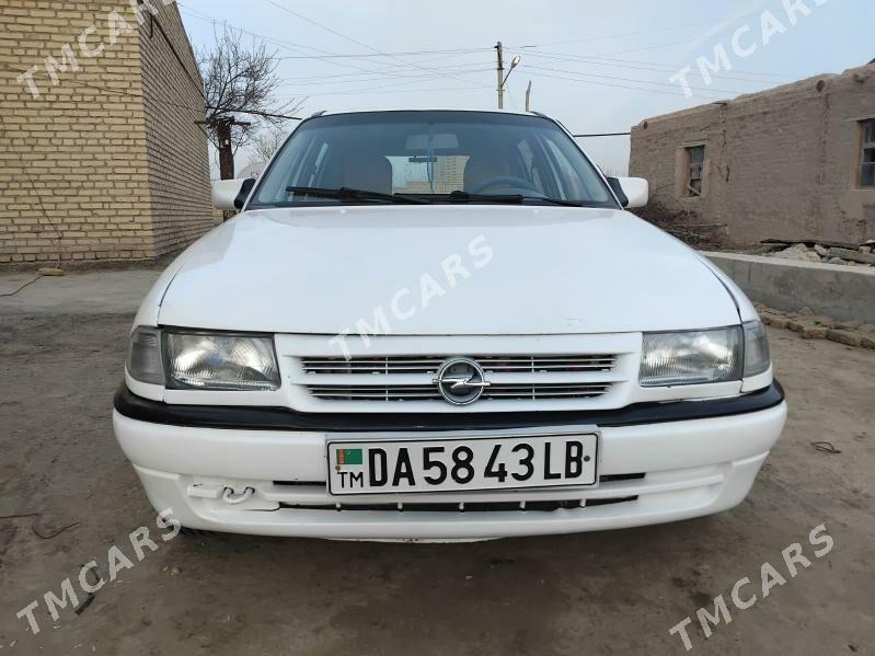 Opel Astra 1991 - 23 000 TMT - Саят - img 6