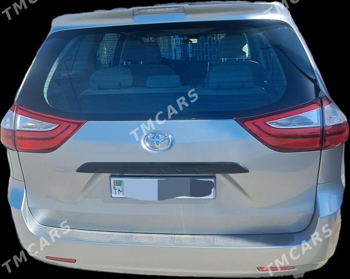 Toyota Sienna 2018 - 344 000 TMT - Aşgabat - img 4