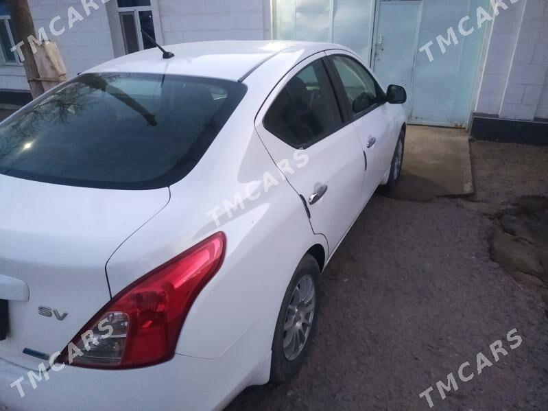 Nissan Versa 2012 - 80 000 TMT - Ёлётен - img 2