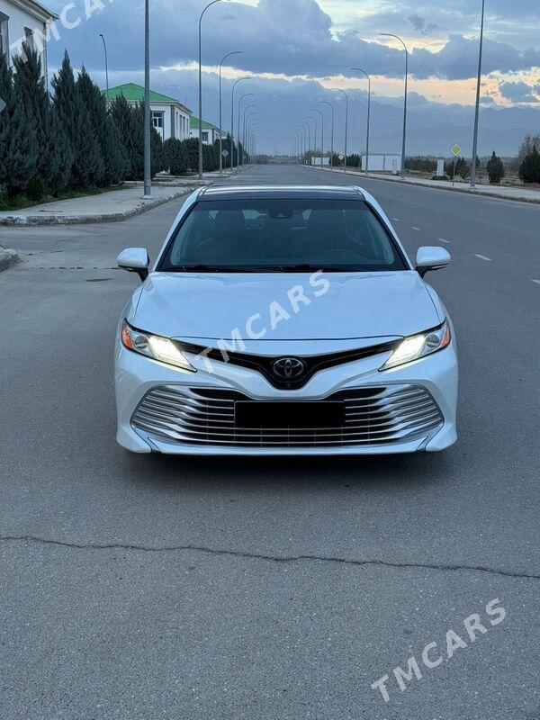 Toyota Camry 2018 - 386 000 TMT - Ашхабад - img 2